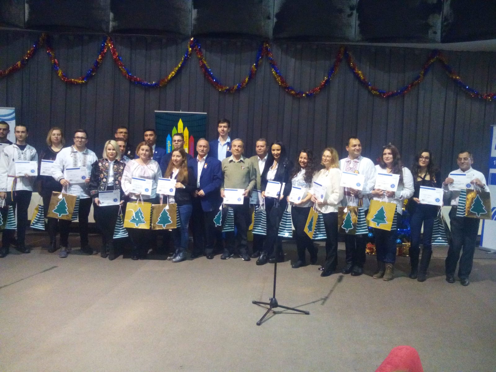 Gala Voluntarilor de la Constanţa a premiat cei mai activi participanți