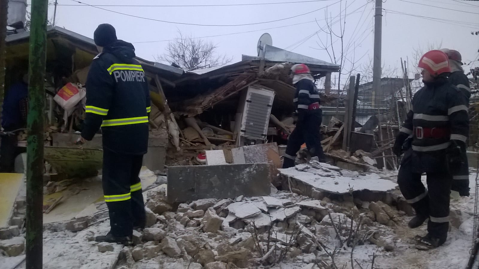 FOTO – TULCEA: Explozie generată de o butelie GPL la o casă din municipiu