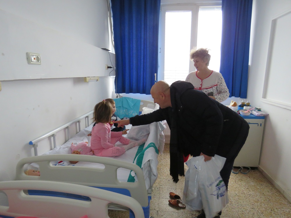 Daruri pentru persoanele internate în trei dintre secțiile Spitalului Județean de Urgență Tulcea