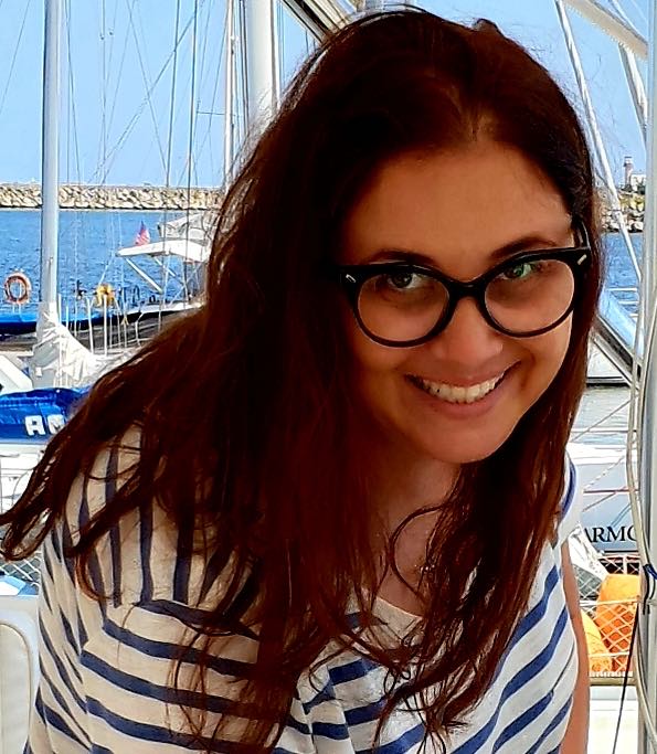 Artista Laura Stroe are în plan un nou vernisaj personal