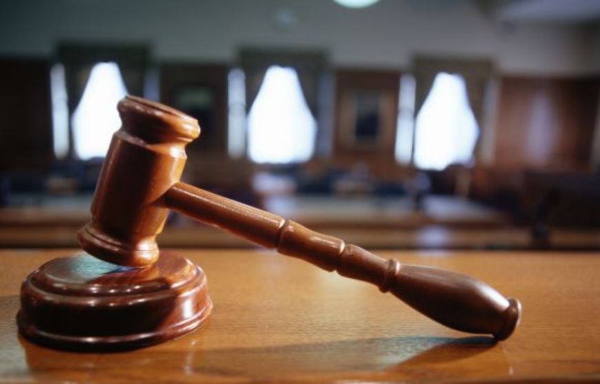 CCR: Preşedintele nu şi-a exercitat atribuţiile constituţionale în cazul amânării numirii a doi miniştri