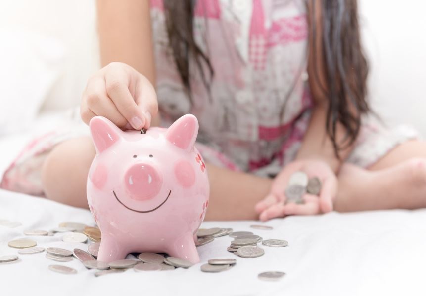 Proiectul „Junior Centenar”: Toţi copiii vor avea conturi pentru economii deschise la Trezorerie