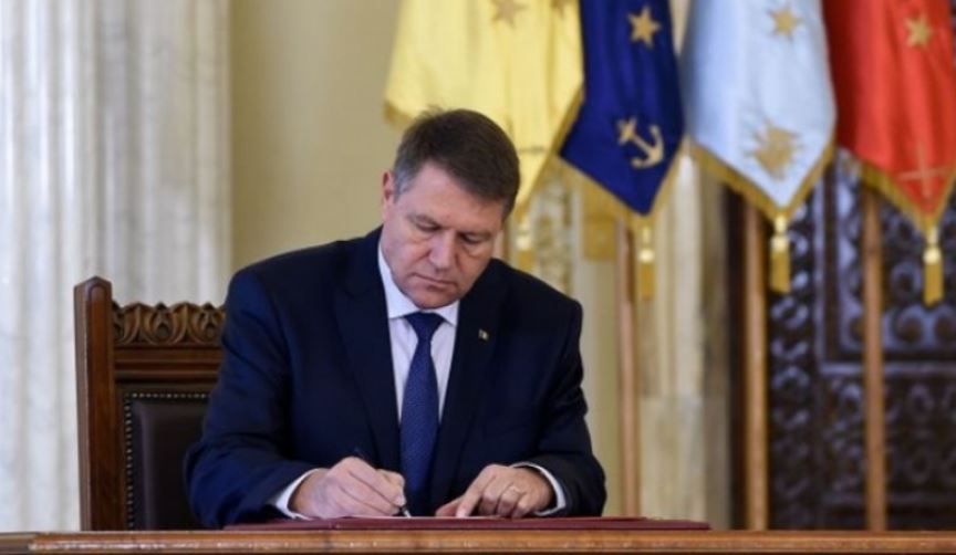 Decretul preşedintelui privind prelungirea mandatului şefului Statului Major al Apărării, publicat în Monitorul Oficial