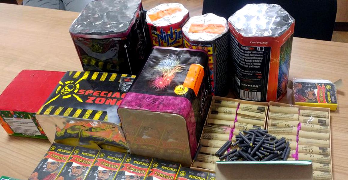 300 de kilograme de articole pirotehnice, confiscate de polițiști