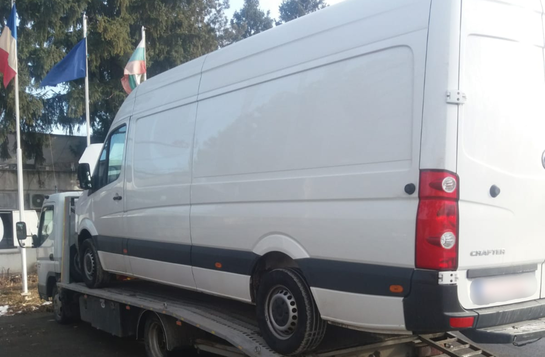 Județul CONSTANȚA: Autoutilitară, căutată de autoritățile din Germania, descoperită de poliţiştii de frontieră
