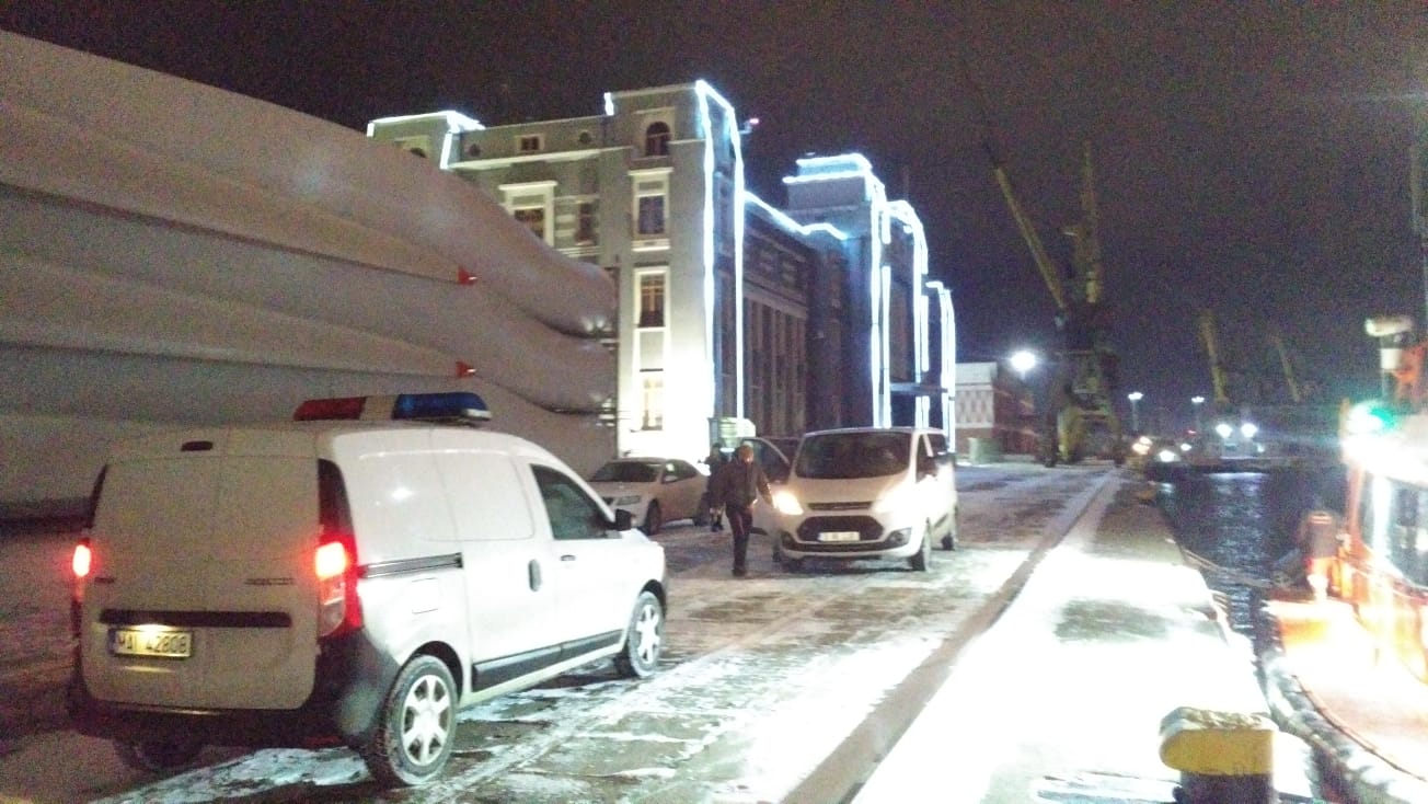 CONSTANȚA/FOTO: Marinar mort în condiții suspecte pe o navă aflată în Port
