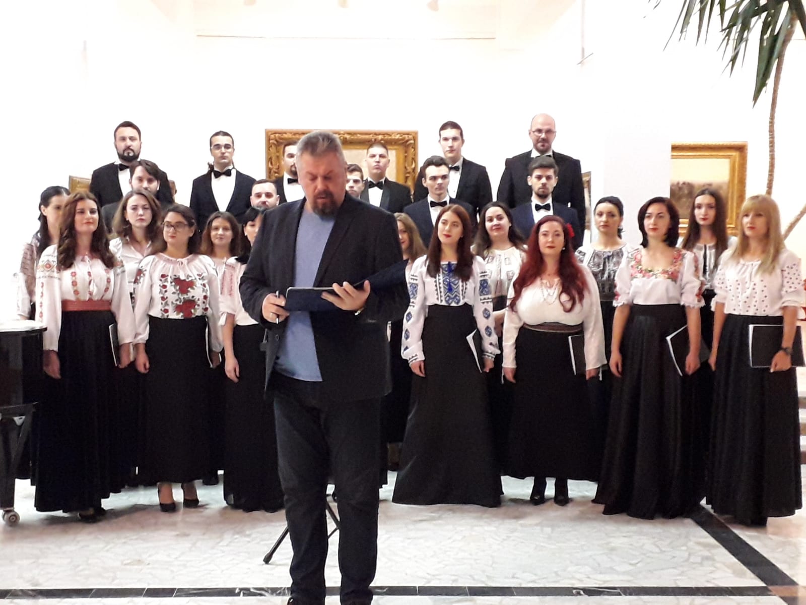 „160 de ani de la Unirea Principatelor“. Concert de muzică și poezie românească, la Muzeul de Artă din Constanța FOTO