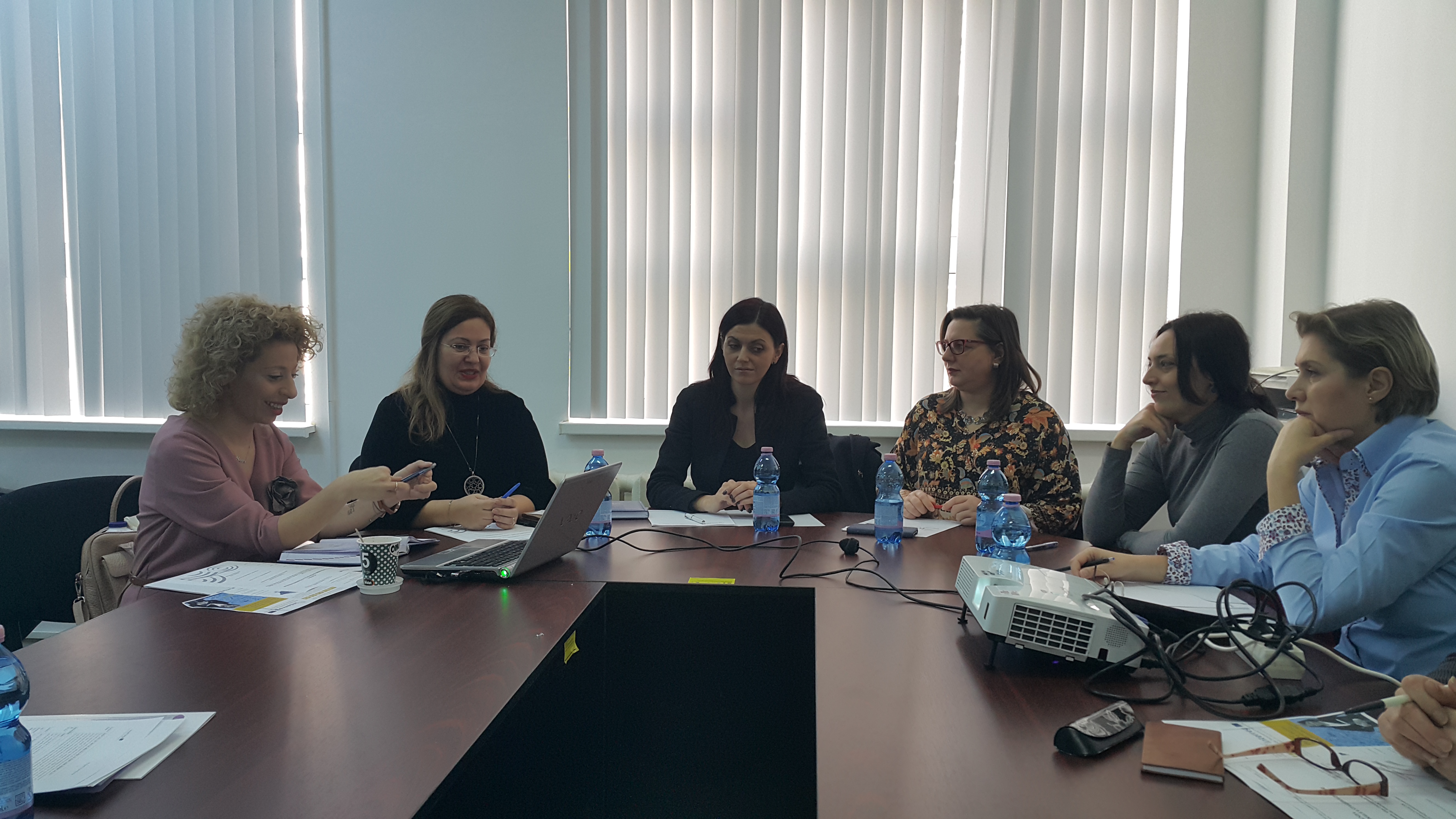Constănțencele, încurajate să intre în afaceri. Primul Centru de Antreprenoriat Feminin din țară funcționează la Universitatea Ovidius