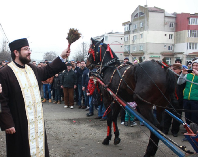 Mihail Kogălniceanu: O nouă ediţie a sărbătorii Botezului Cailor