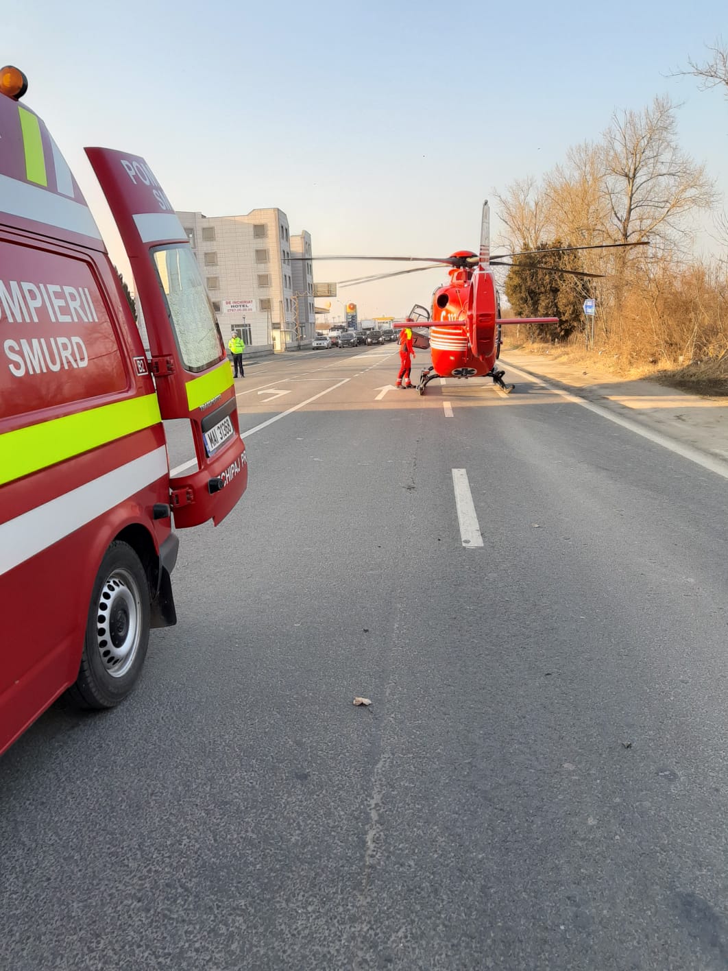 Accident rutier grav la Mangalia. Pieton inconștient