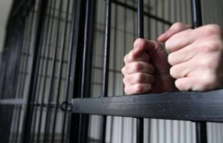 CONSTANȚA: Bărbat urmărit internațional, prins de polițiști. Este acuzat de conducere fără permis și ultraj