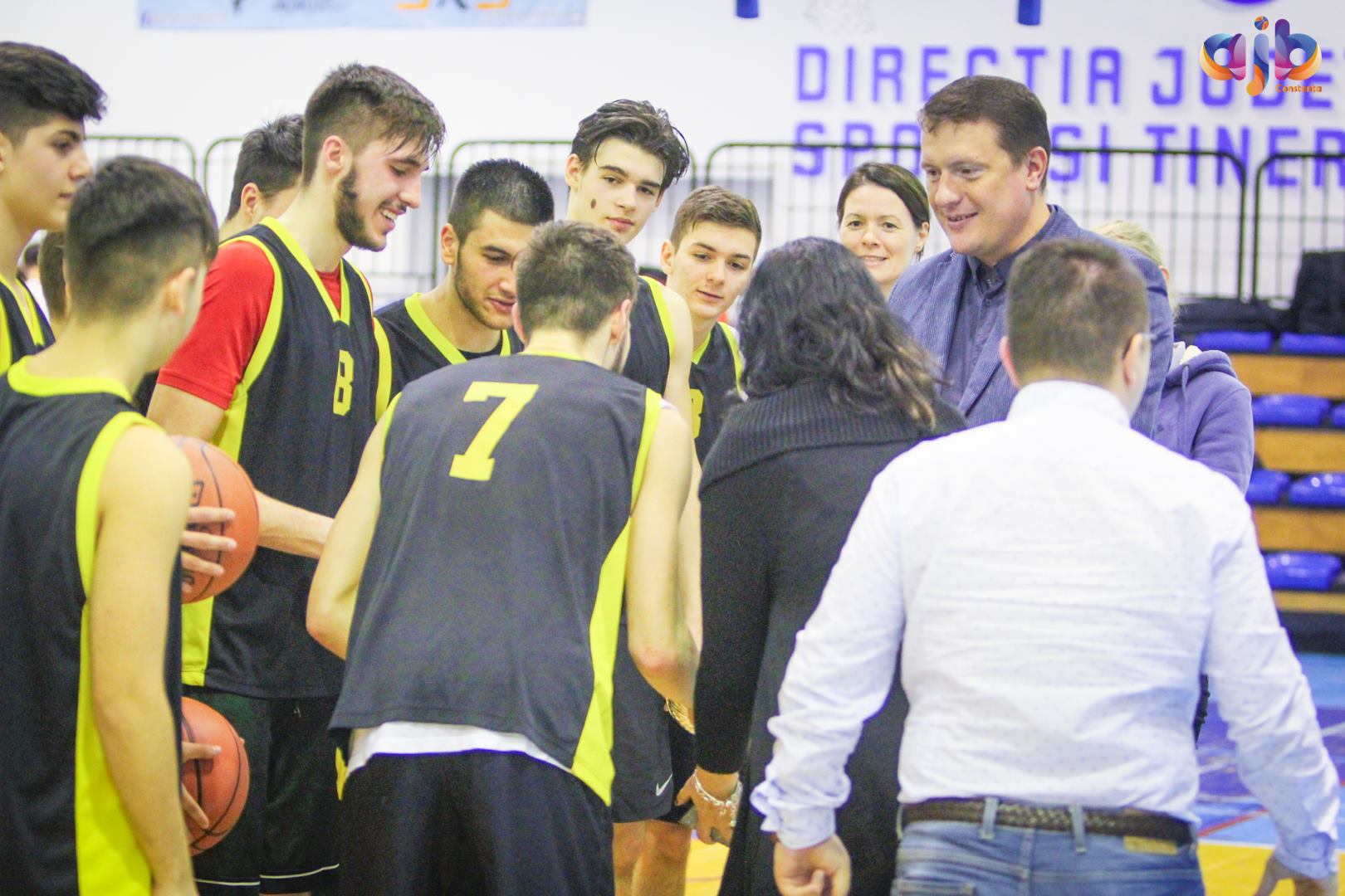 Echipa Liceului Teoretic „Decebal” Constanța s-a calificat la turneul final al ONSS