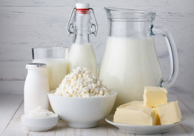 Grăsimi hidrogenate în loc de LACTATE: Amenzi de peste 850.000 de lei pentru fraude alimentare