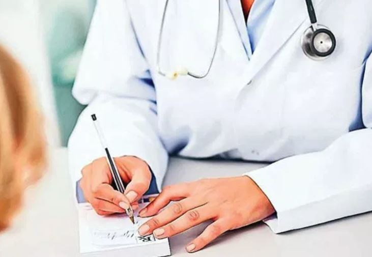 CNAS: Spor și de 100% pentru atragerea doctorilor spre medicina de familie