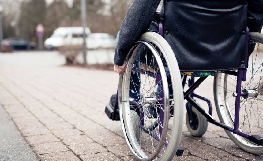 Concediul pentru îngrijirea copilului cu dizabilităţi grave – până la ce vârstă se acordă