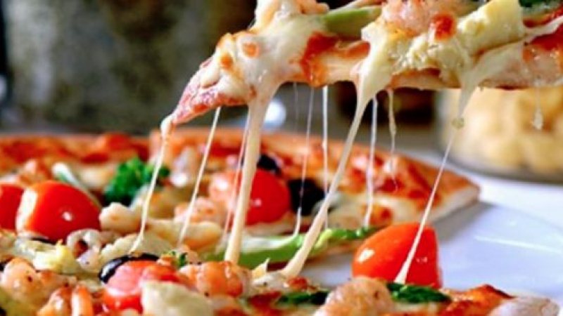 Amenzi de aproape 1,3 milioane de lei pentru fraudă alimentară în pizerii, restaurante şi fast-food-uri