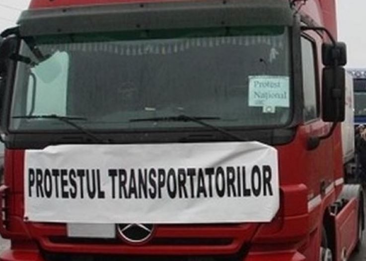 Transportatorii reiau protestele