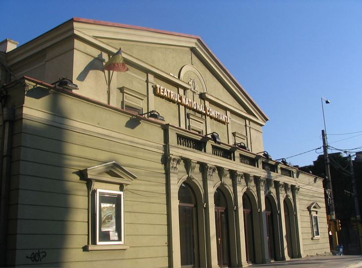 Nocturne de muzică și poezie dobrogeană, la Teatrul de Stat Constanţa