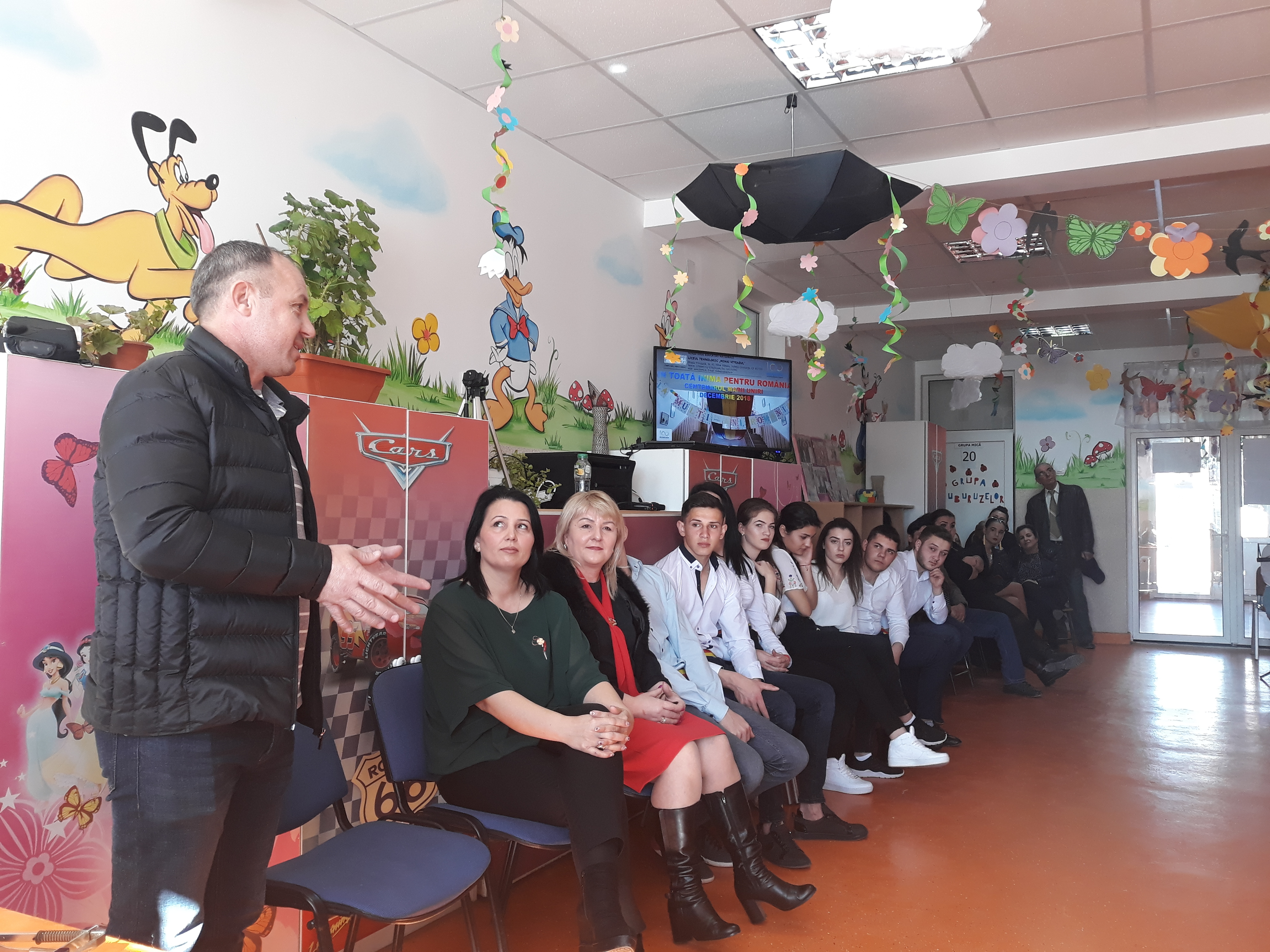 „România în sărbătoare” la Mihai Viteazu