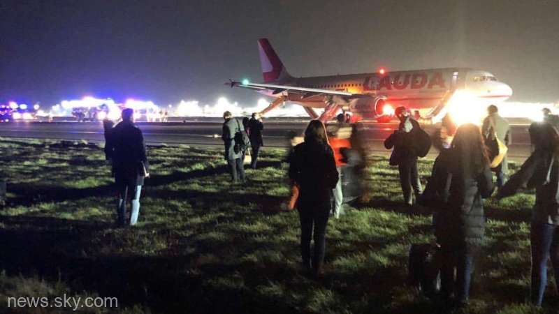 VIDEO/Marea Britanie: Opt persoane rănite într-un incident la decolare pe un aeroport londonez