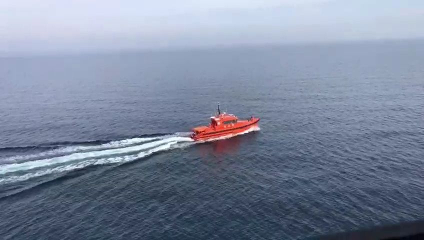 Au fost reluate căutările celor trei pescari dispăruți pe Marea Neagră