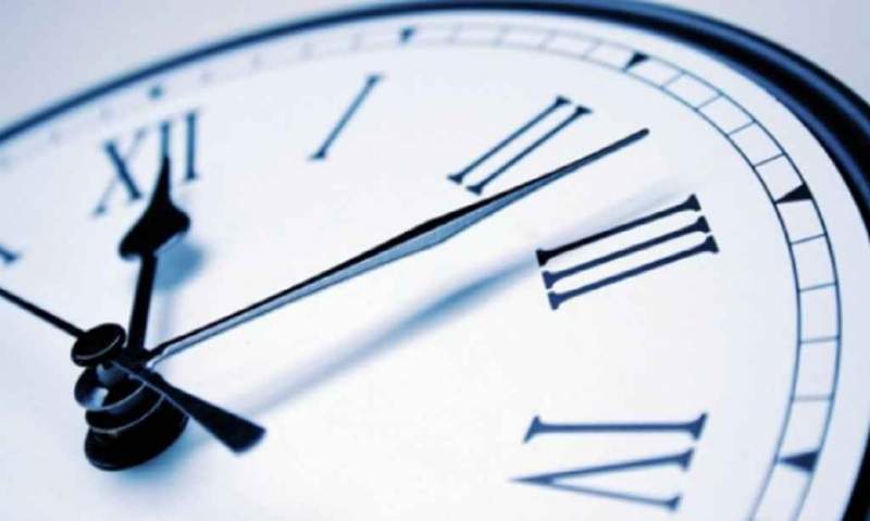 Renunţarea la schimbarea sezonieră a orei oficiale, votată favorabil