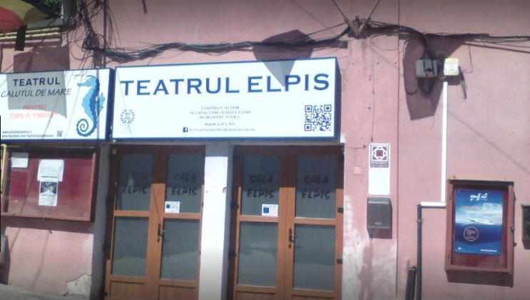 CONSTANȚA: Vernisaj-expoziție de fotografii la Teatrul pentru Copii și Tineret Constanța „Căluțul de mare”