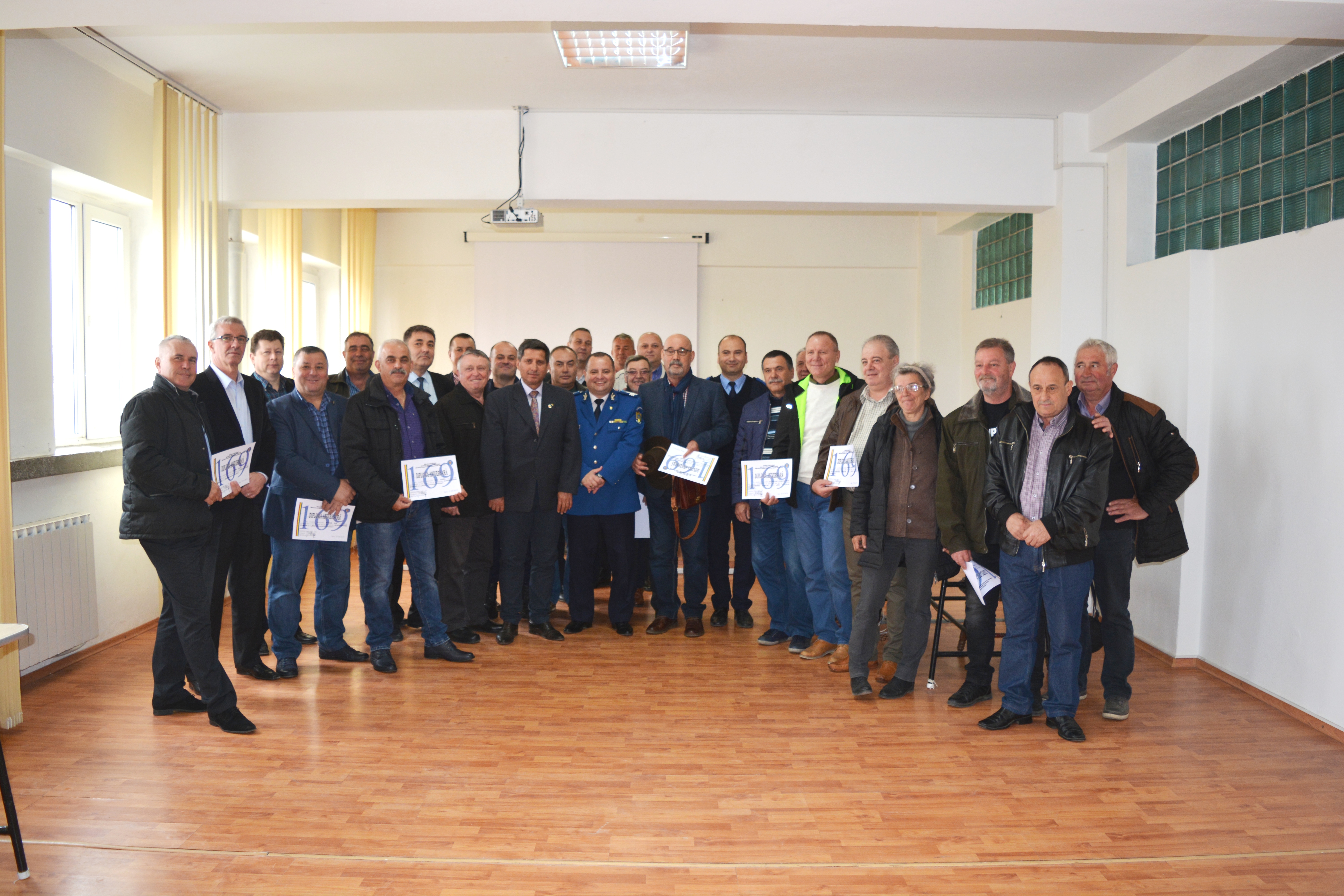 TULCEA/FOTO: Veteranii din cadrul IJJ, au fost sărbătoriți
