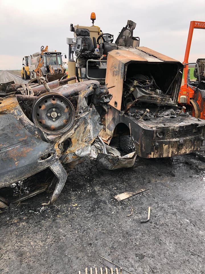 FOTO: Accident rutier pe A2. Șoferul vinovat a fugit