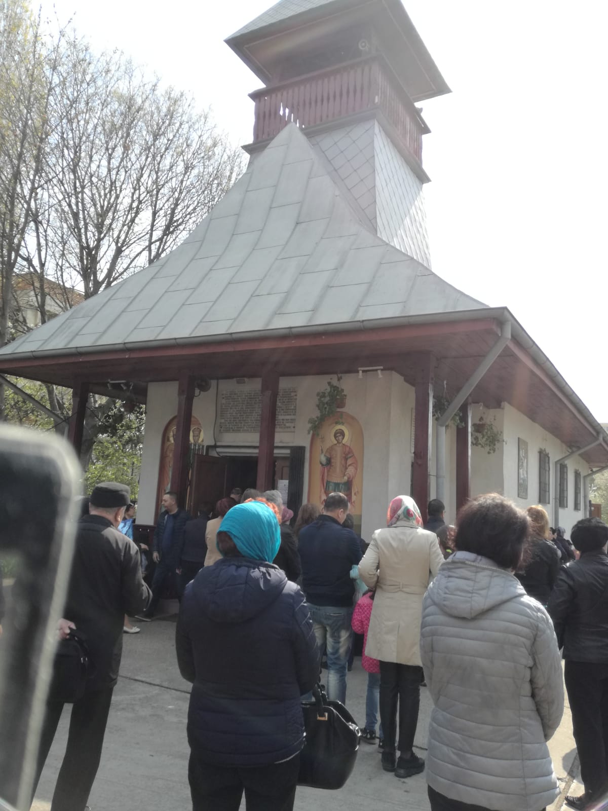 Duminica Floriilor, celebrată astăzi de credincioșii ortodocși