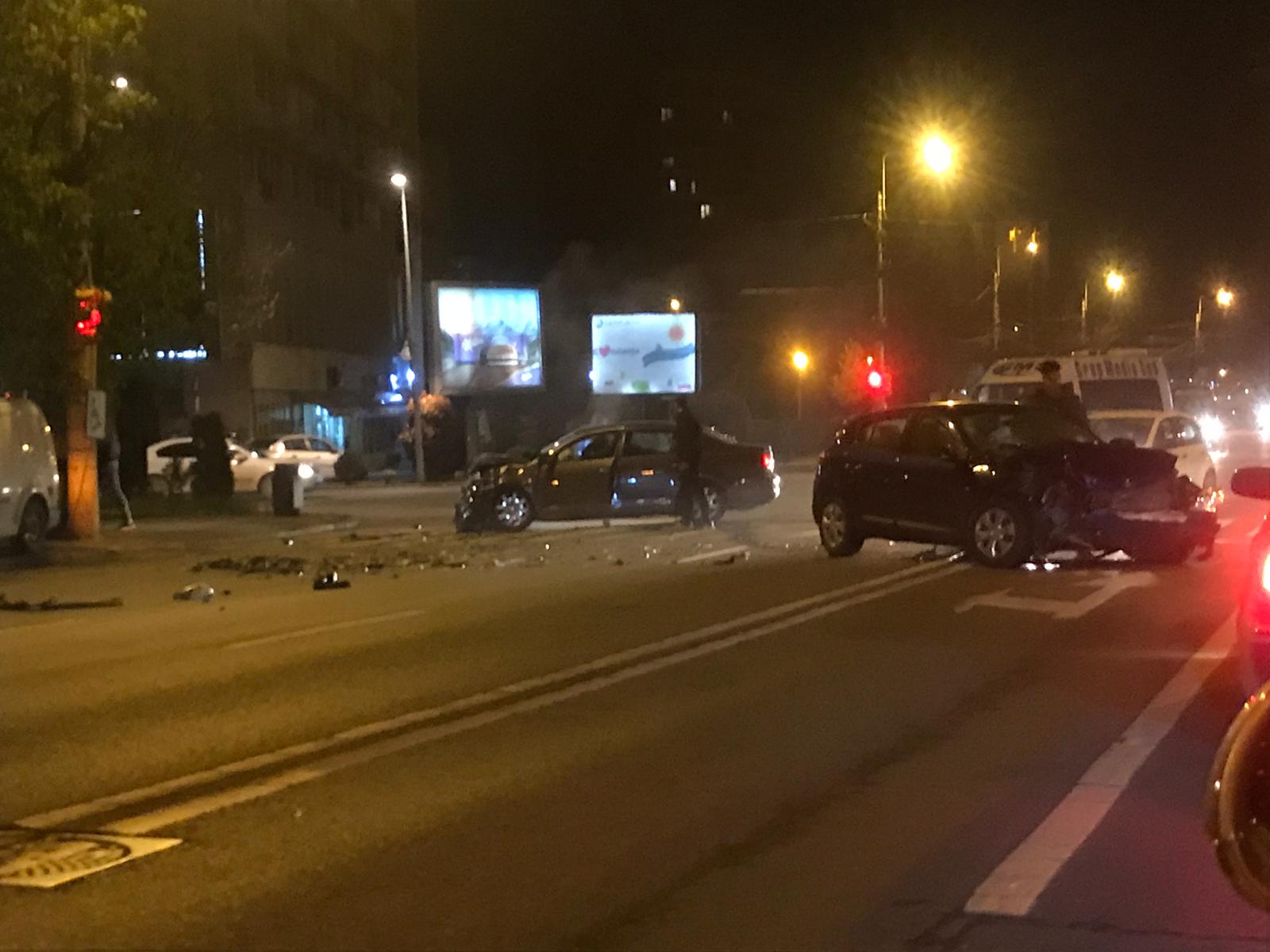 FOTO/ CONSTANȚA. Accident rutier GRAV în zona Gării
