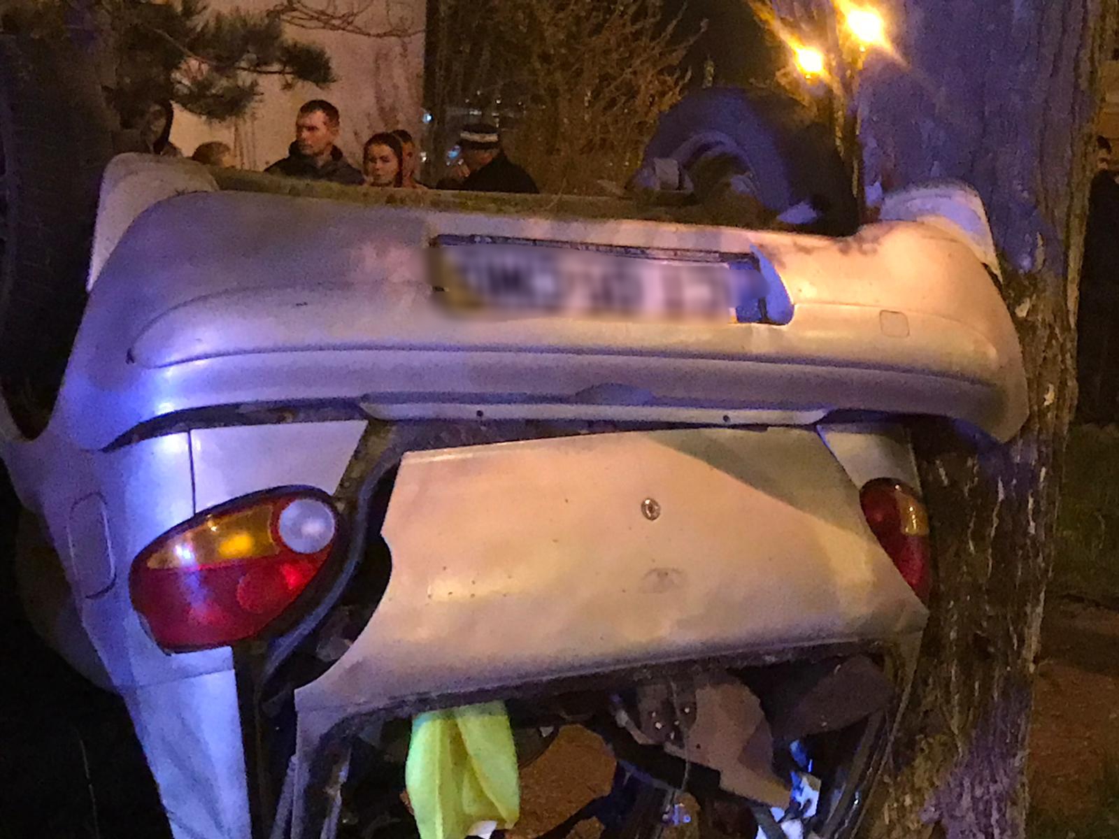UPDATE/ FOTO/ MAMAIA. Accident rutier cu TREI MAȘINI implicate