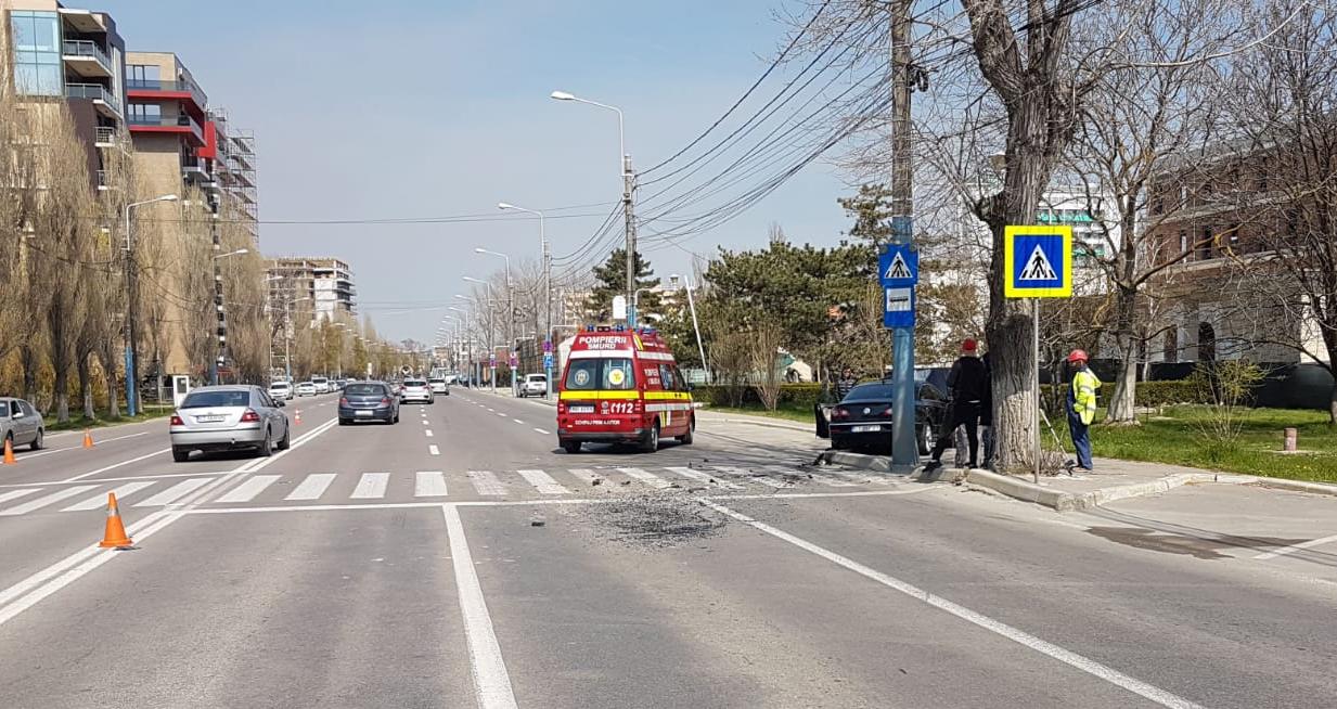 Accident rutier în stațiunea Mamaia. Două persoane au fost rănite