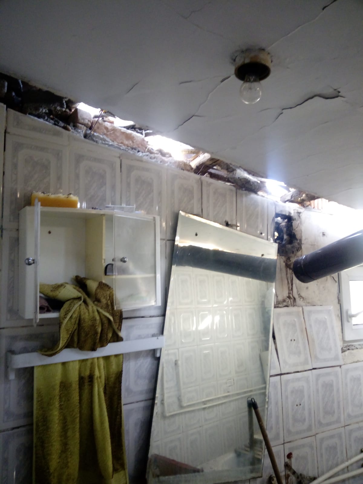 CONSTANŢA: O femeie în vârstă de 70 de ani, grav rănită în urma unei explozii