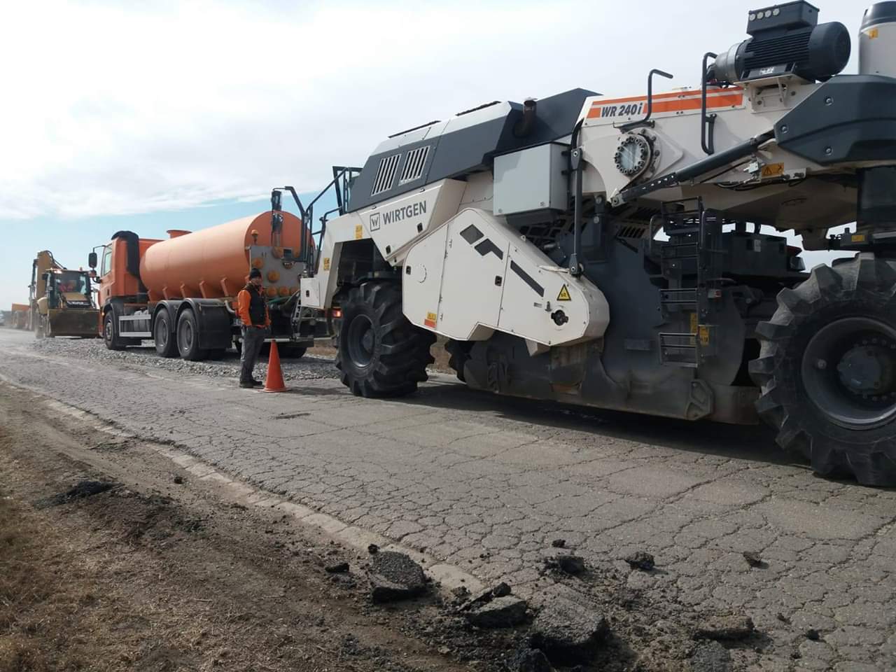 NĂVODARI: Asfaltare în zona Midia Sat