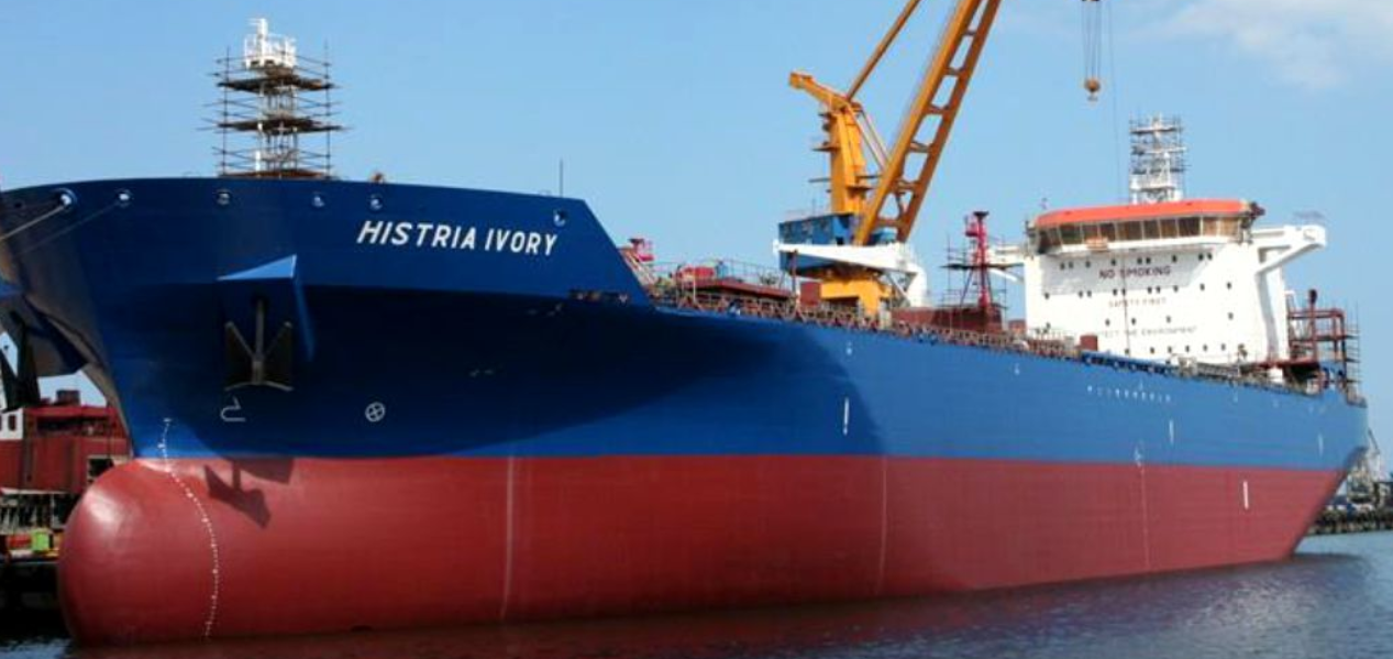 Cei trei marinari români răpiţi de pe o navă în apele statului Togo au fost eliberaţi