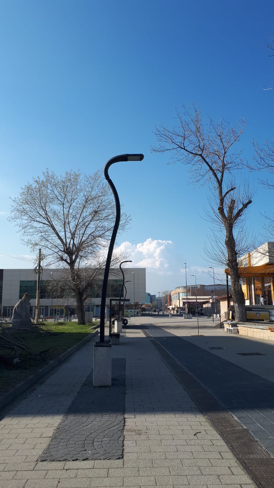 Cât sunt dispuși românii să cheltuiască în această minivacanță