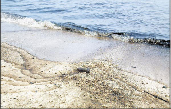 Plan de neutralizare pentru poluarea din apropierea plajei Vadu de la Marea Neagră