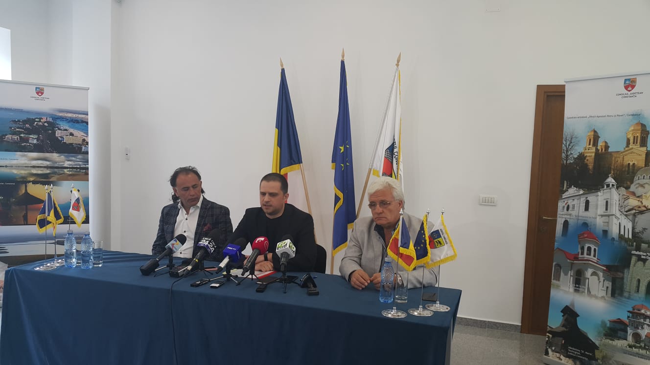 Hotelierii vor ca anul şcolar să înceapă la jumătatea lunii septembrie