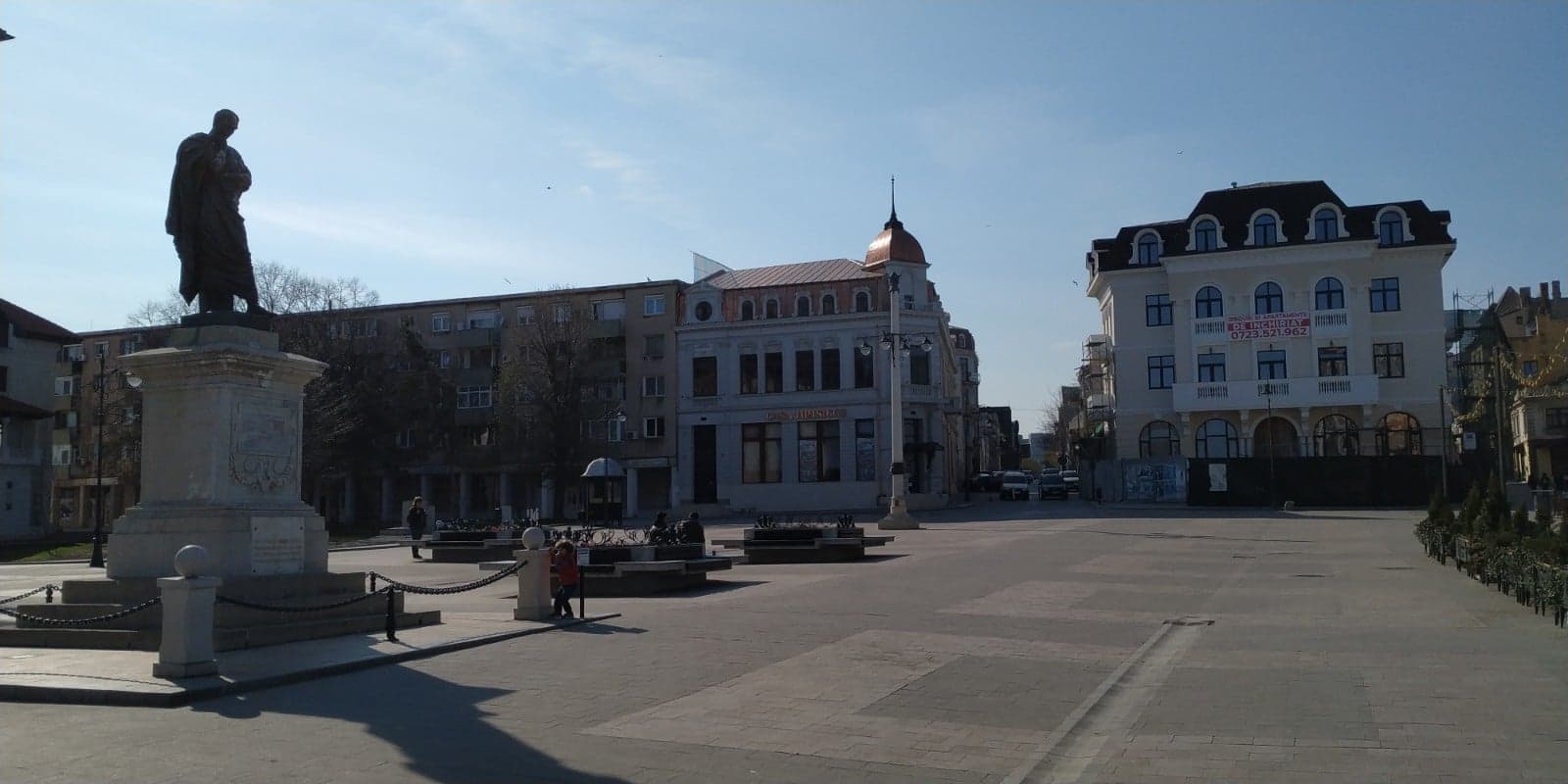 CONSTANŢA: Piața Ovidiu va găzdui mâine festivitatea de absolvire pentru studenții și elevii militari din Forțele Navale Române