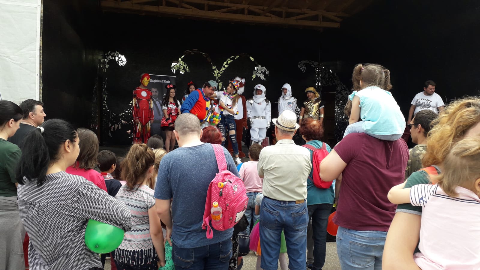 CONSTANȚA: Carnaval în Ţara Piticilor din Parcul Tăbăcărie