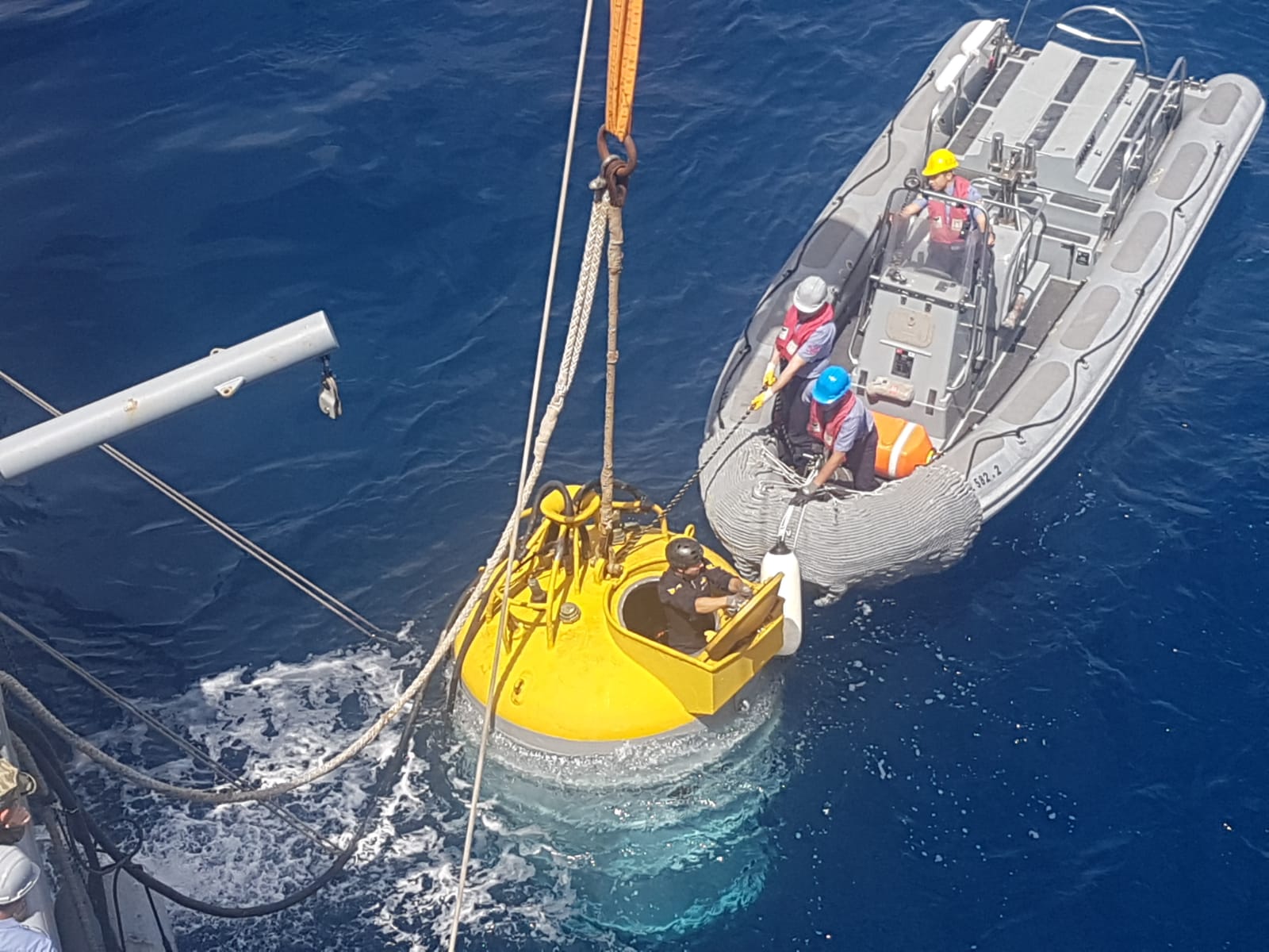Scafandrii de mare adâncime, la un exercițiu de salvare a unui submarin turcesc – FOTO