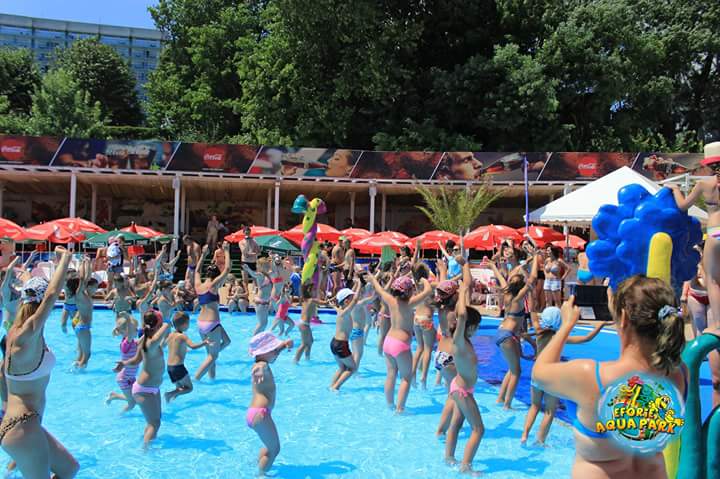 Distracția continuă și în acest week-end la Eforie Aqua Park