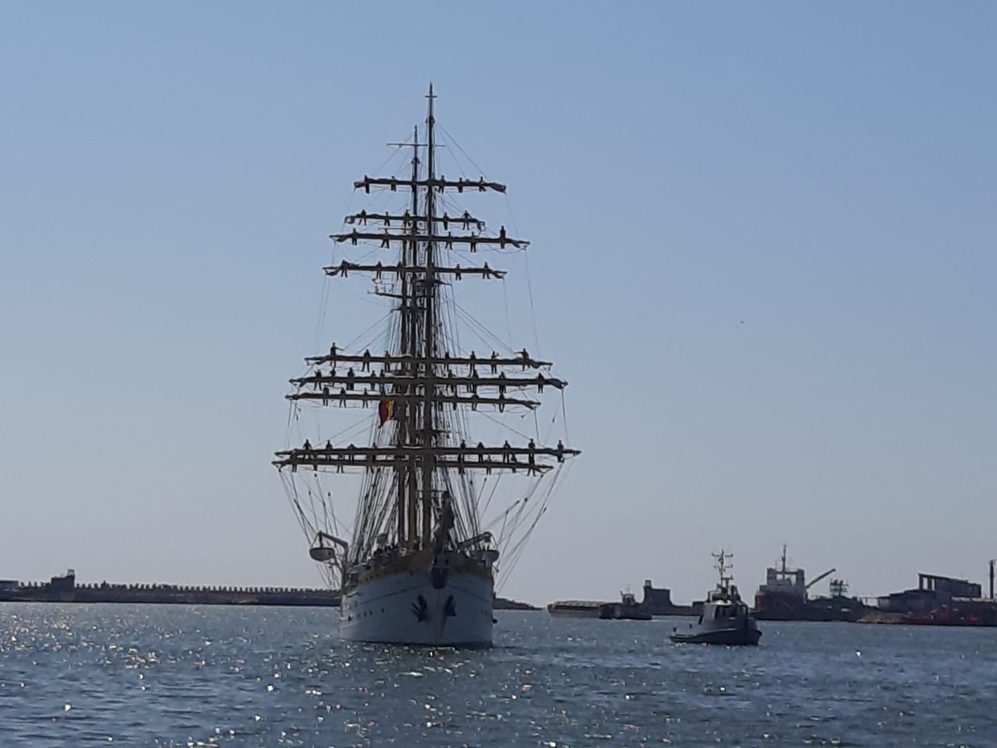 CONSTANȚA: Nava-Şcoală „Mircea” va participa la ceremoniile dedicate Zilei Marinei