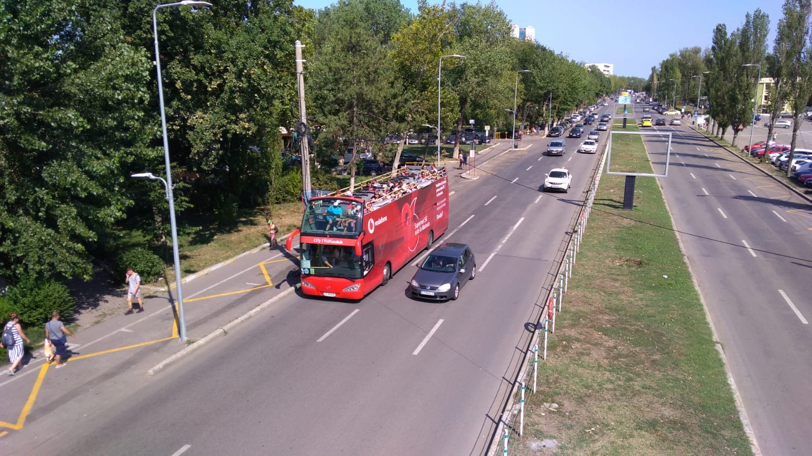 CONSTANŢA: Autobuzele estivale revin pe traseu. Vor fi introduse şi patru linii de noapte