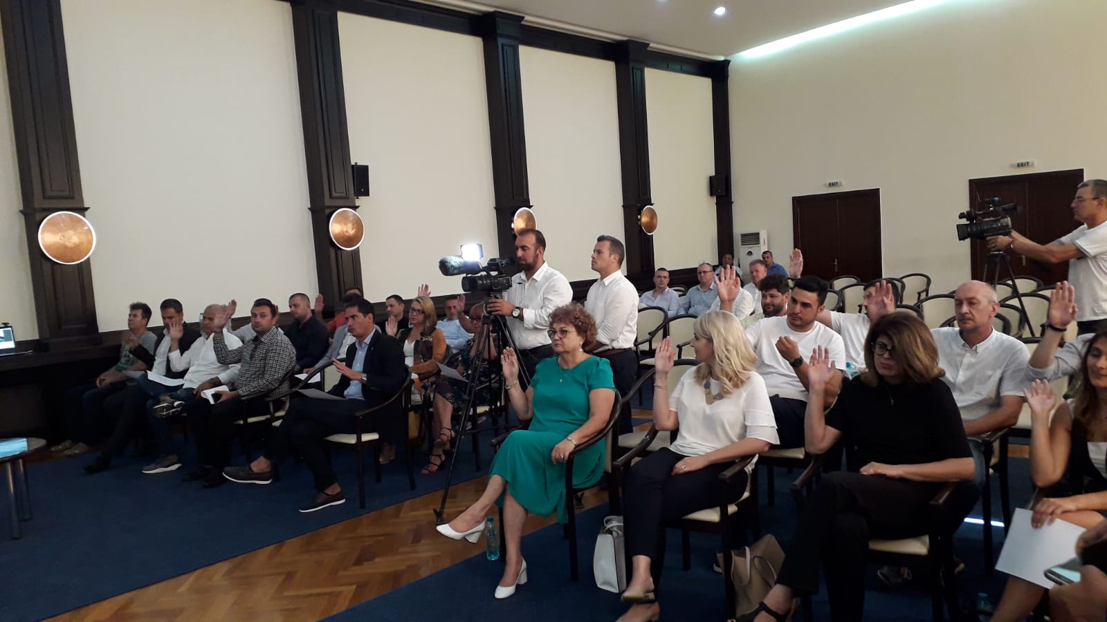 CONSTANȚA: A fost adoptat proiectul de hotărâre privind cumpărarea reţelei de transport a energiei termice de la Electrocentrale SA