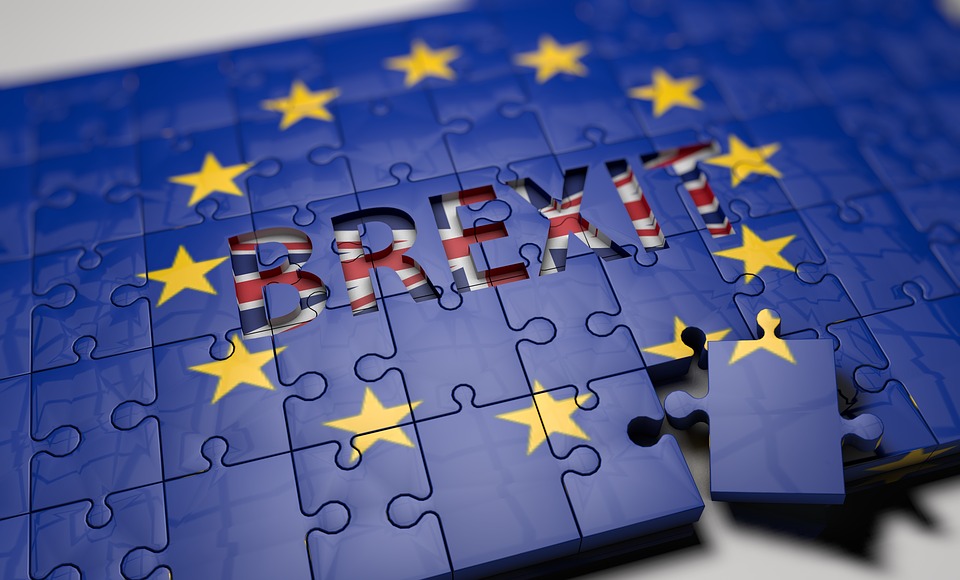 Uniunea Europeană a respins cererea Londrei de a purta discuţii despre Brexit în acest weekend