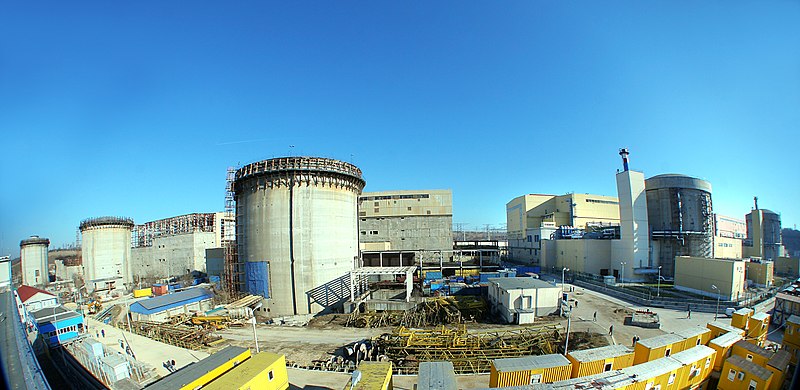 Premierul a vizitat Centrala de la Cernavodă: Guvernul susţine proiectele de operaţionalizare a unităţilor 3 şi 4 şi retehnologizarea unităţii 1