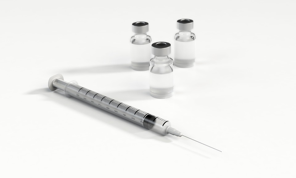 Covid – 19 | Val de speranţă la nivel mondial după anunţul referitor la vaccinul dezvoltat de un grup farmaceutic