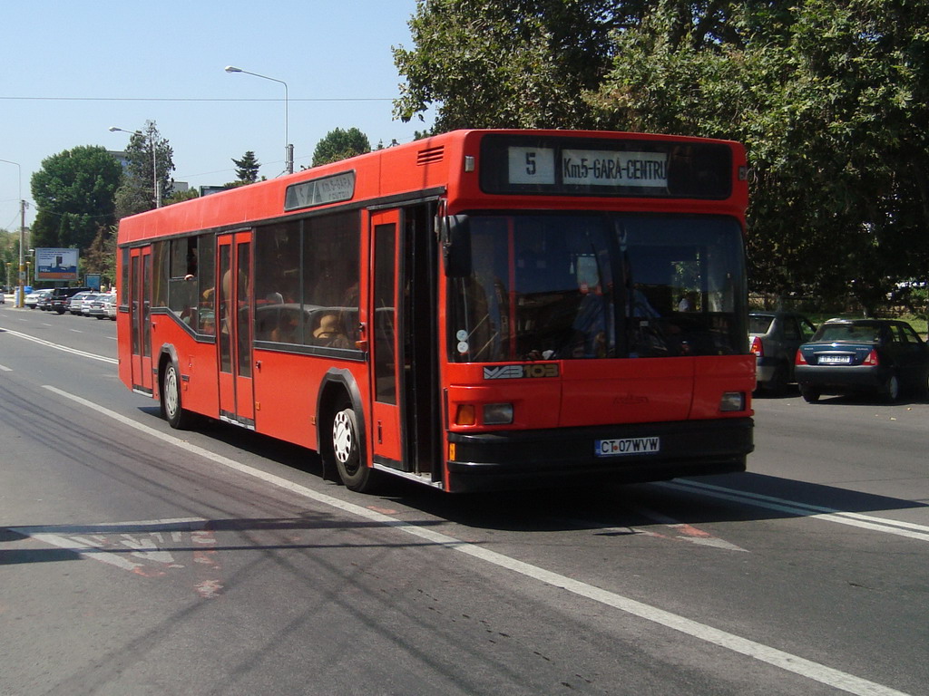 CONSTANȚA: Vechile autobuze MAZ, scoase la vânzare
